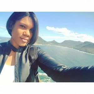 Meet your Posher, Briana