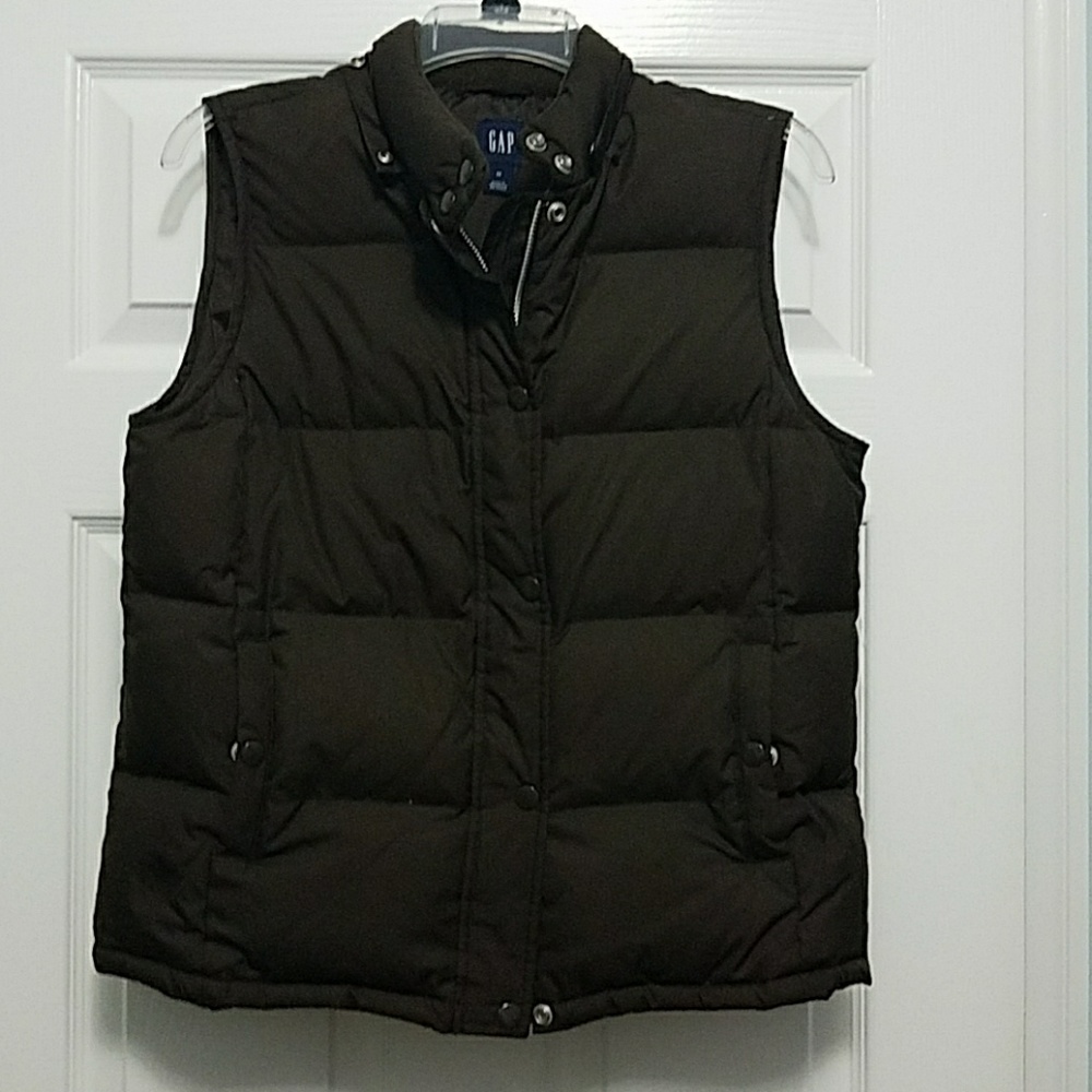 Brown quilted vest (NWOT)