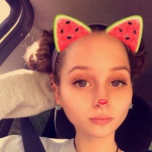 Meet your Posher, Lexi