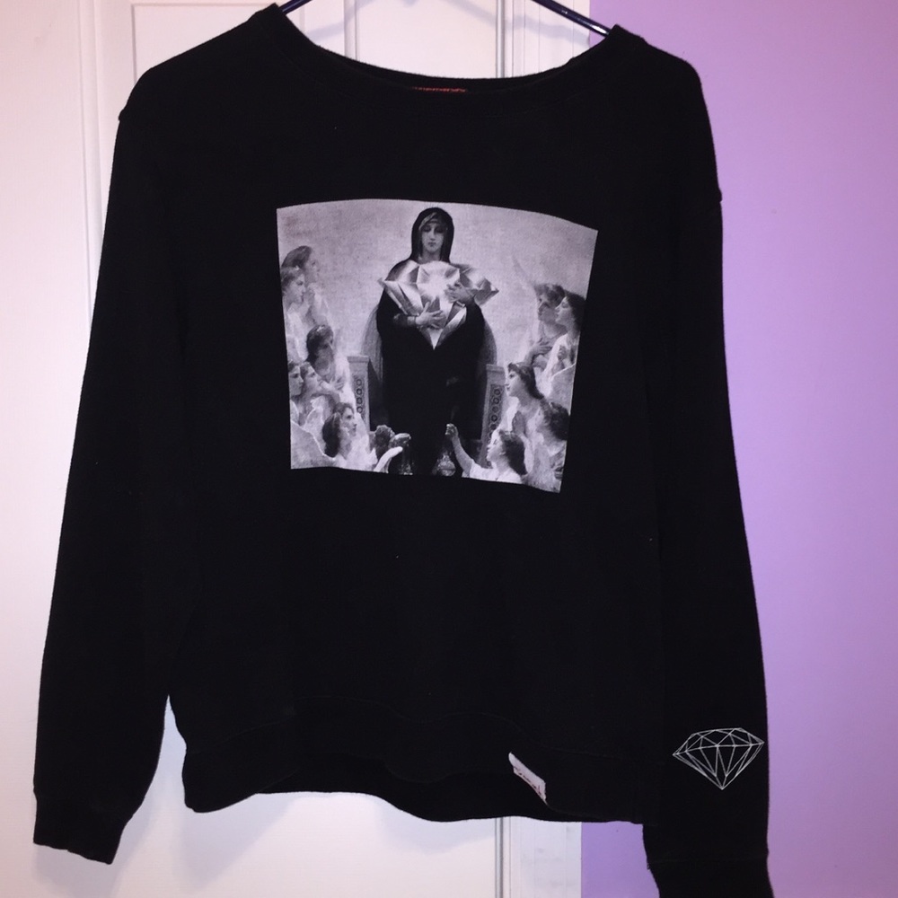 DIAMOND Sweater