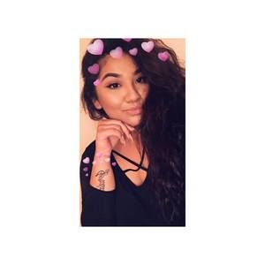 Meet your Posher, Jessica