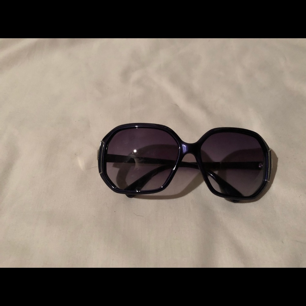 Marc Jacobs Purple Sunglasses - Picture 1 of 4