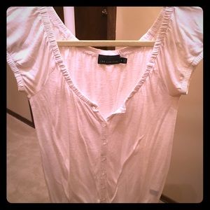 Scrunched sleeve white cotton tee