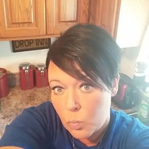 Meet your Posher, Traci