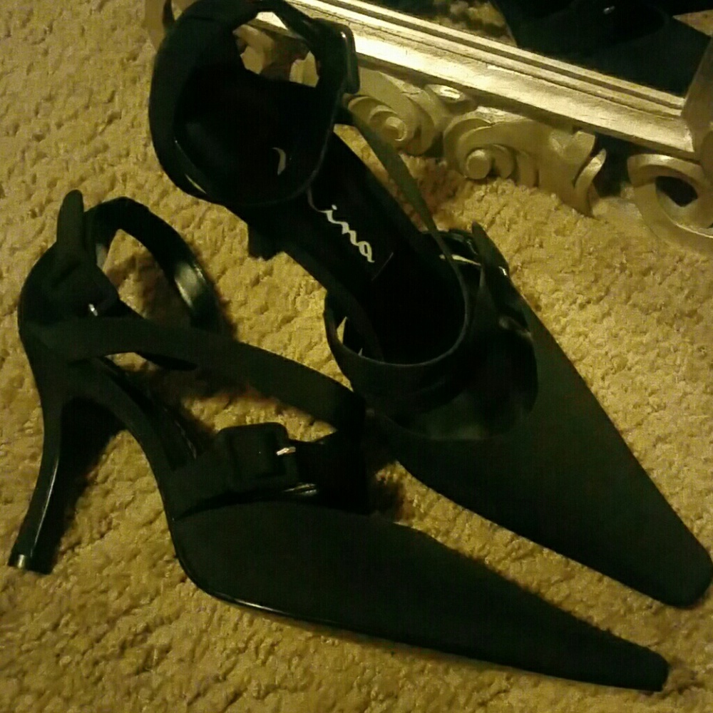 "Black Nina Fabric Shoe"  NEW