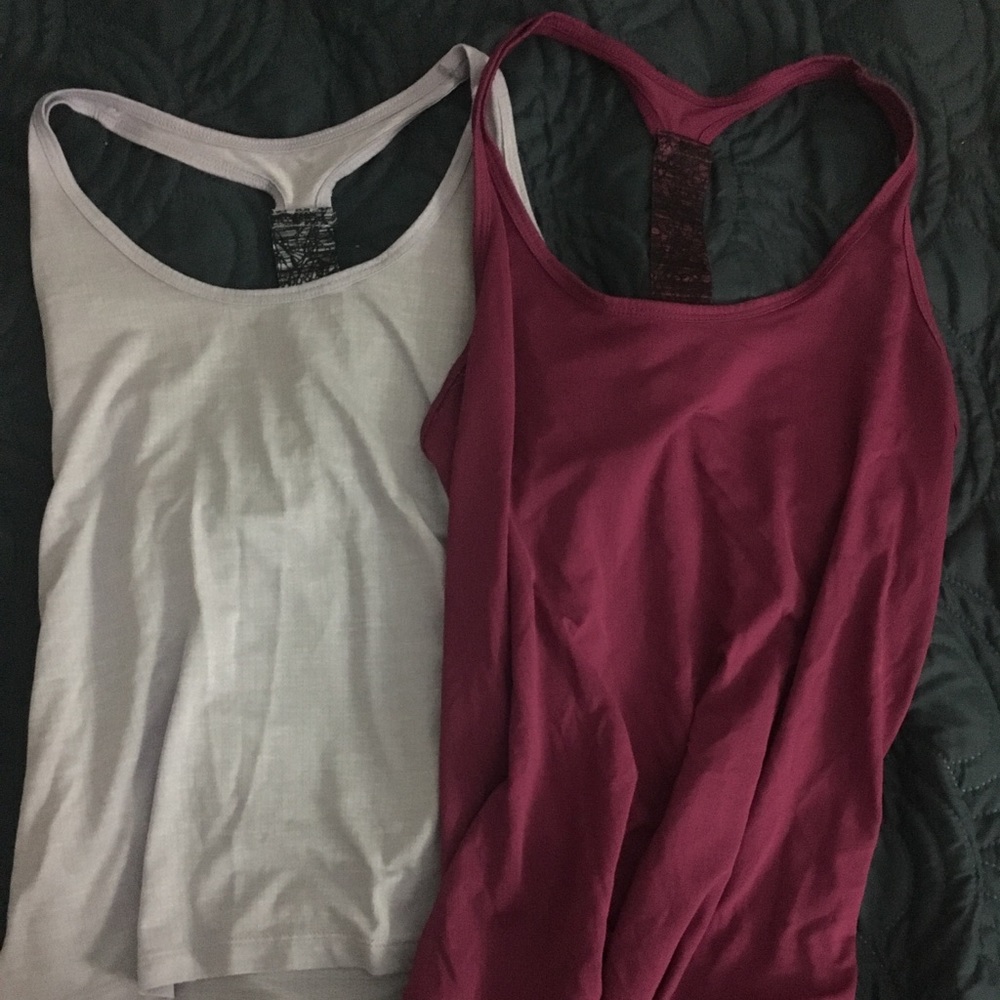 LOT OF 2 - Old Navy Gym Tanks