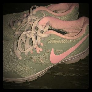 Girls Nike shoes