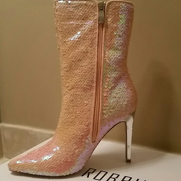 Pink Boot - Picture 2 of 4