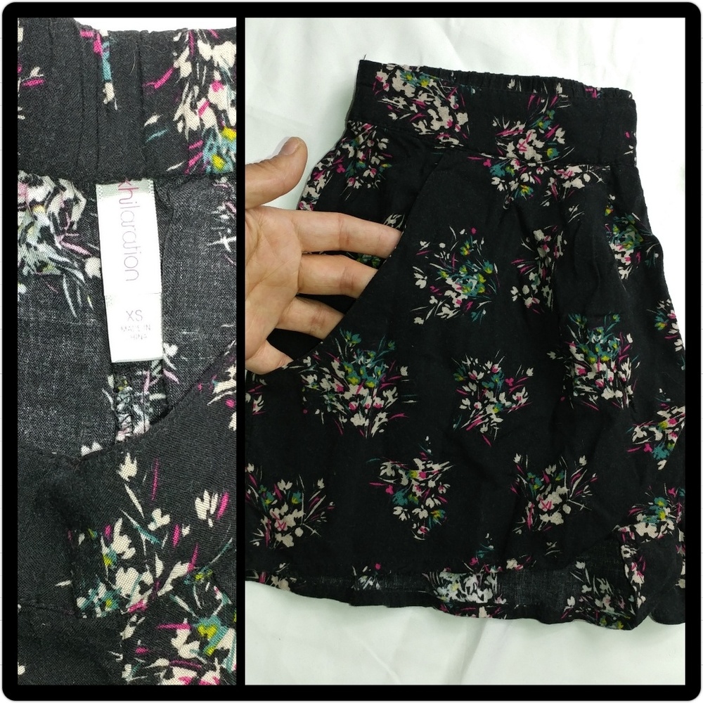 💄Price Firm💄flower shorts - Picture 3 of 3