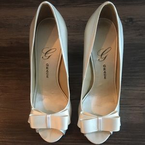 Silk Peep Toe with Bow Heels