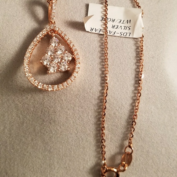 Silver CZ Circle Rose Gold Plating - Picture 2 of 2