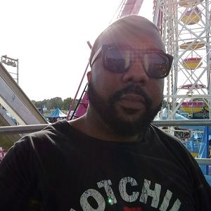 Meet your Posher, Omar