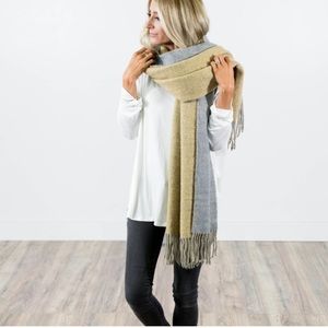 Beige London scarf