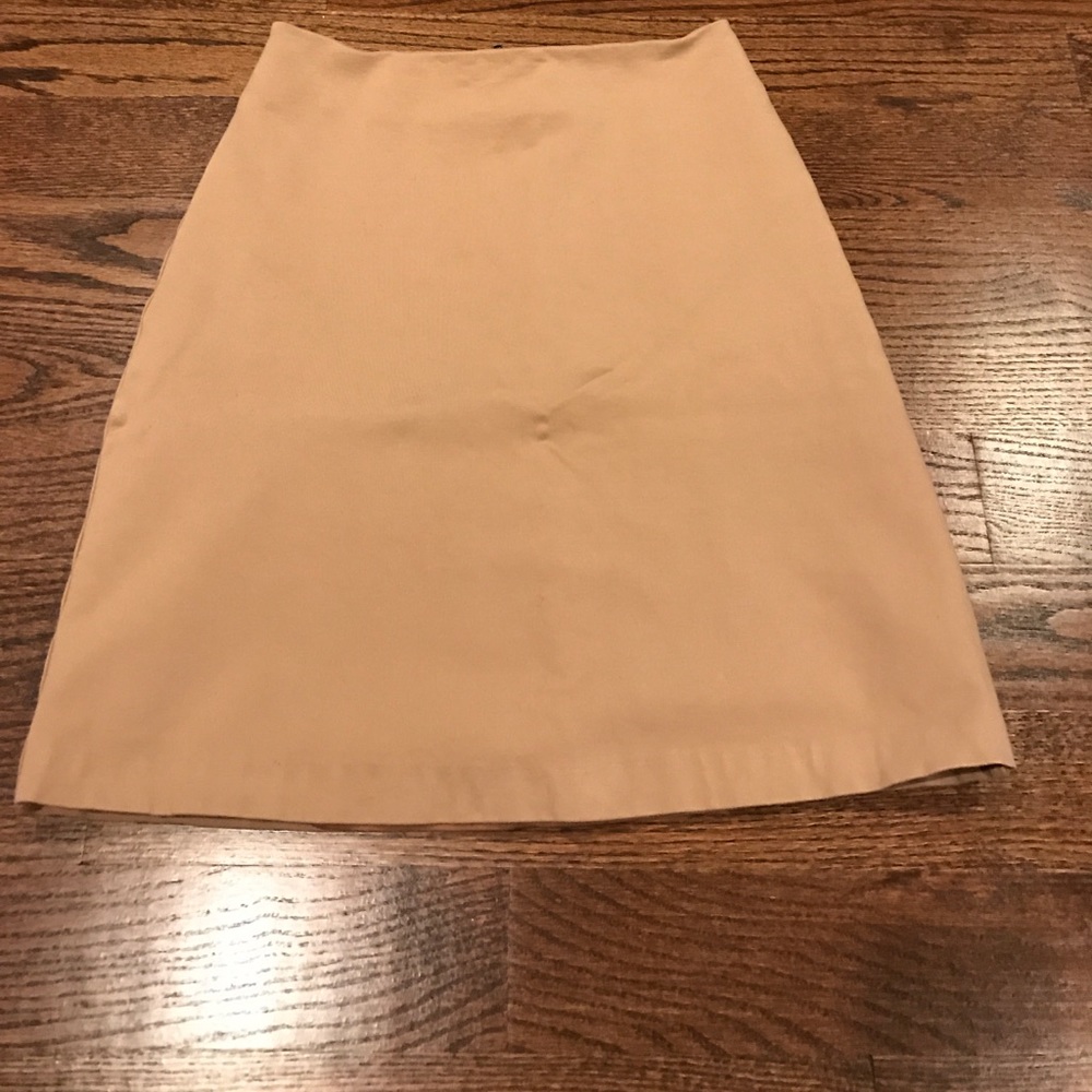 Tan khaki spandex knee skirt size 0 or 2