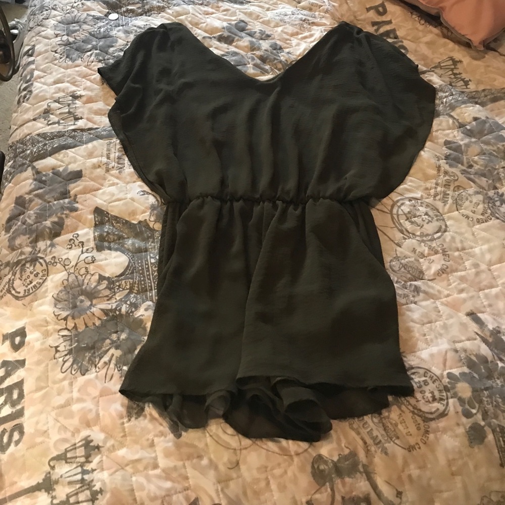 Army green romper