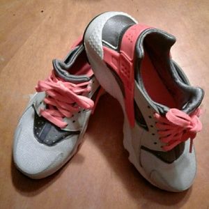 Nike Huaraches Shoes