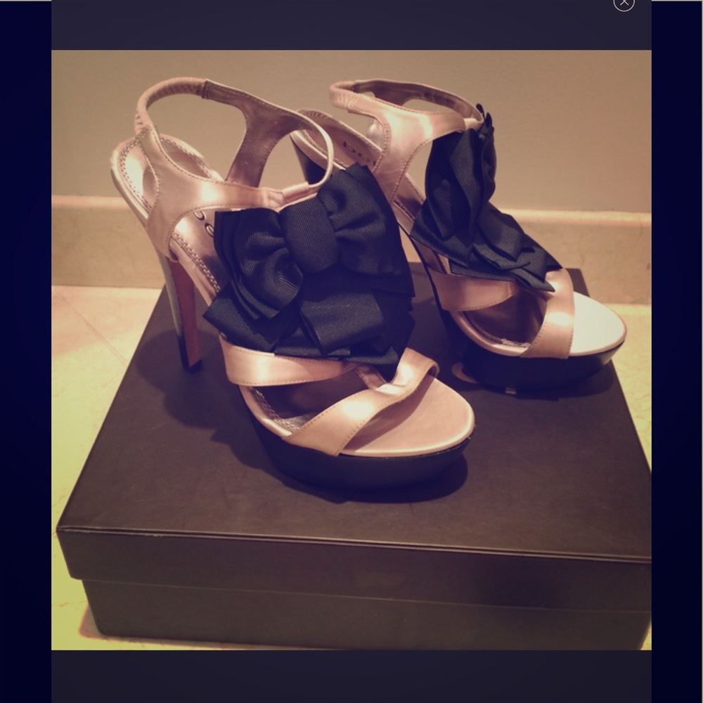 Bebe heels
