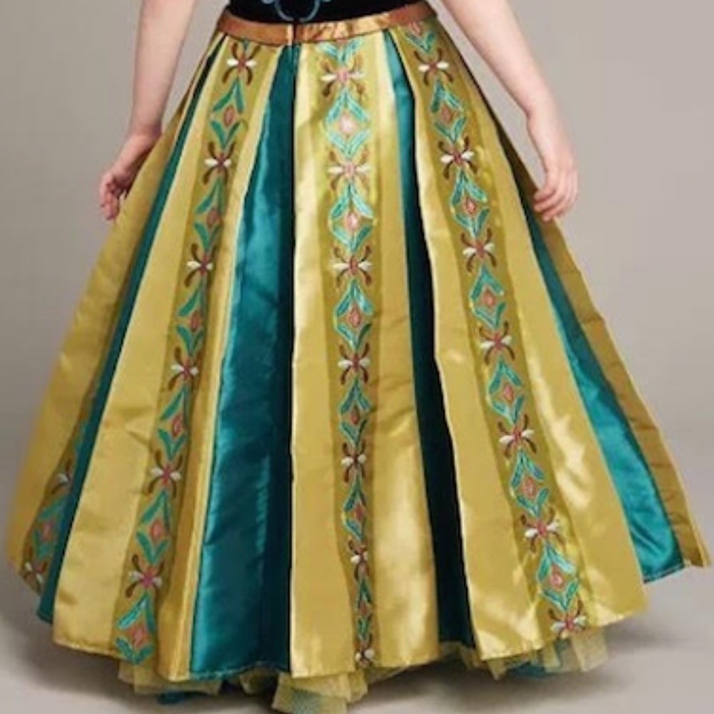 HP! NEW - Ultimate -Frozen- Coronation Anna - Picture 5 of 7