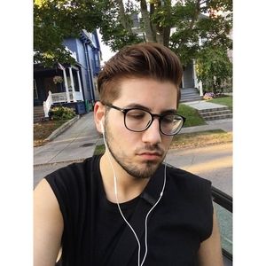 Meet your Posher, Domenic
