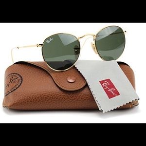NEW Round Ray-Ban's
