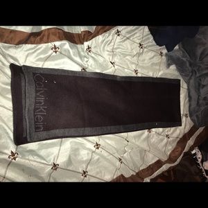 Calvin Klein Men’s Scarf