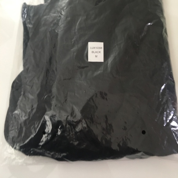 🌹🌹 Black Wide Leg Jumpsuit with Tie 🌹🌹 - Picture 6 of 6