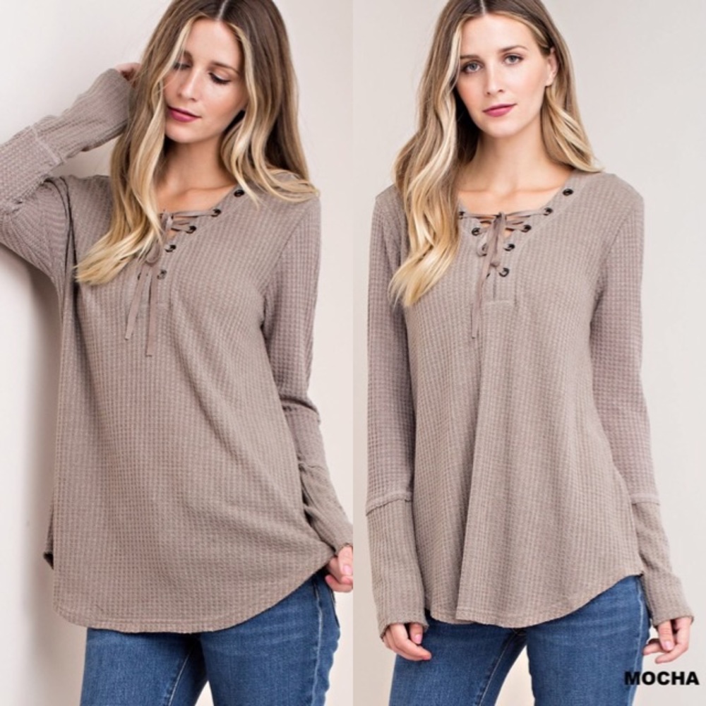 🆕MOCHA Simply Lace Up Tops