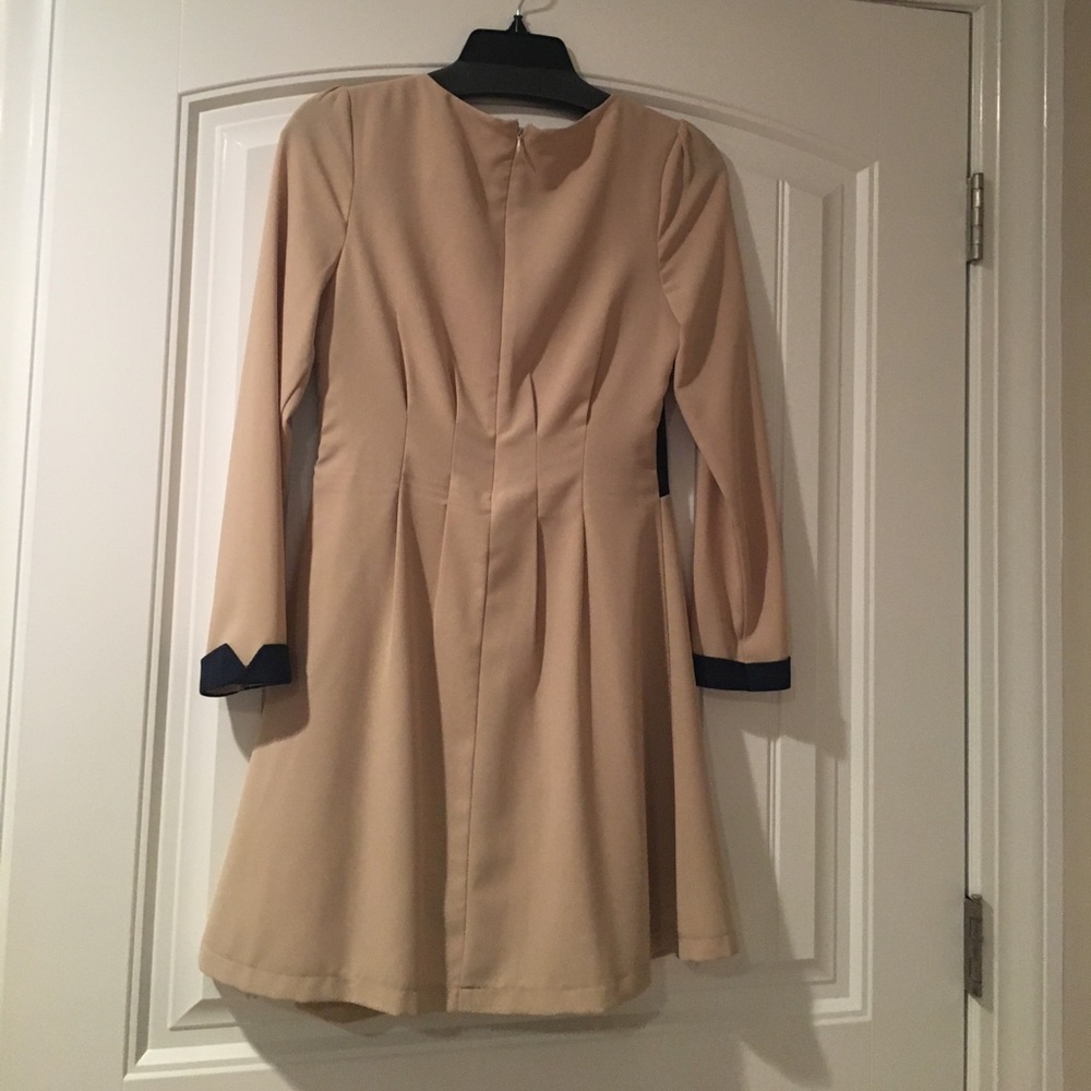 Dress - Picture 2 of 2