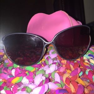 Wire framed sunglasses with leopard details