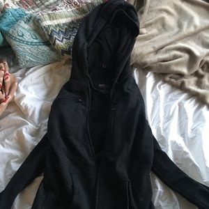 Ultimate travel sweatshirt