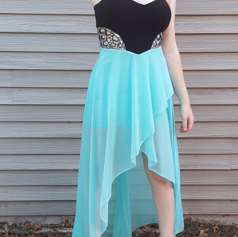 Black and blue with silver detailing high and low - Picture 3 of 3