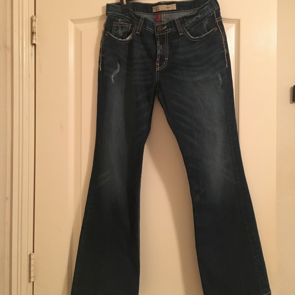 BKE distressed flare jeans - 28/8-10