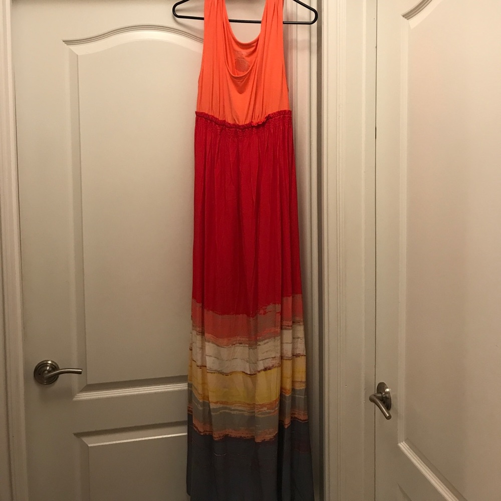 Maternity maxi dress