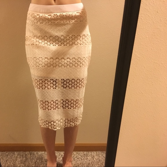 Skirt - Picture 2 of 3