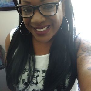 Meet your Posher, Creesha