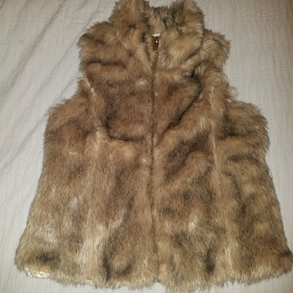 Zara girls fur vest