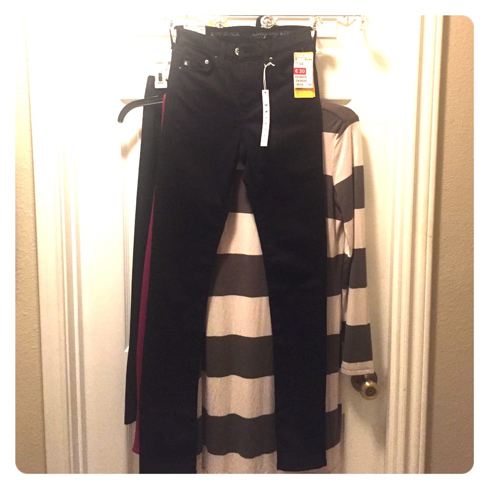 H&M black skinny jeans NEVER BEEN WORN