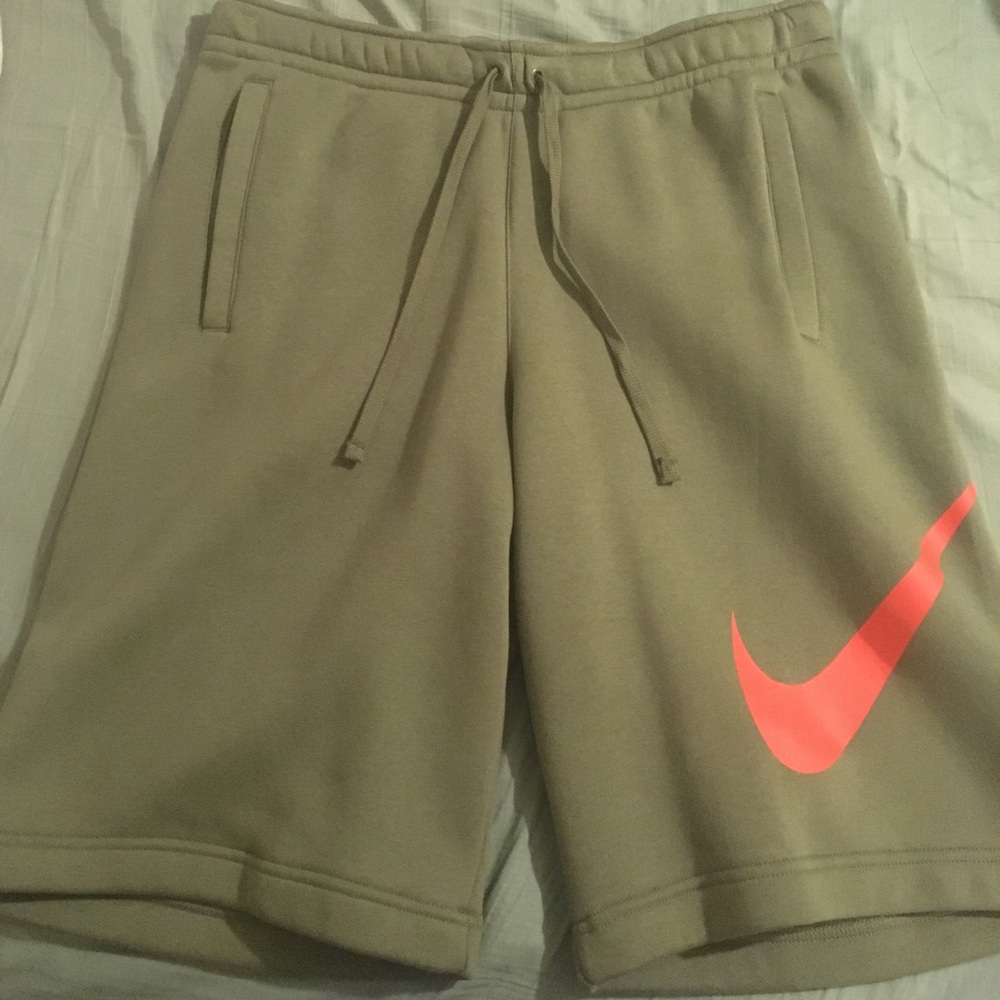Men’s Nike Green Orange Swoosh Sweatshort