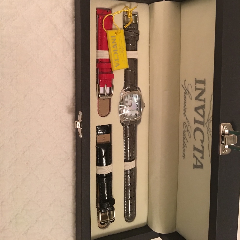 Invicta Watch - Picture 2 of 2