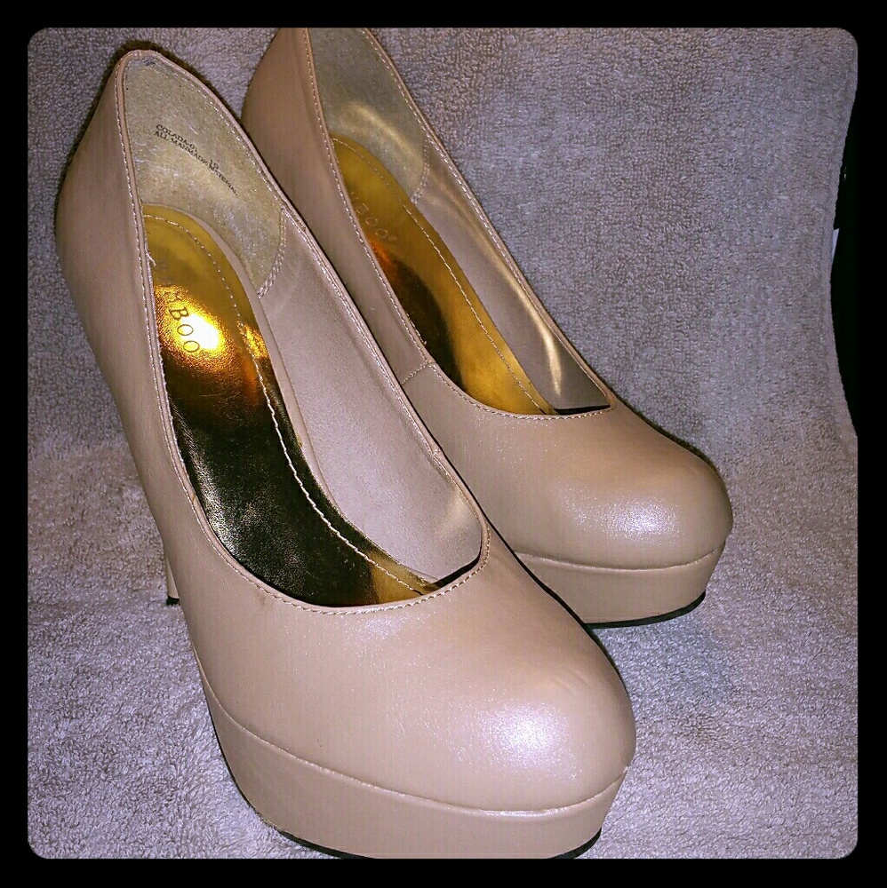 Bamboo NUDE 5inch heels size 10