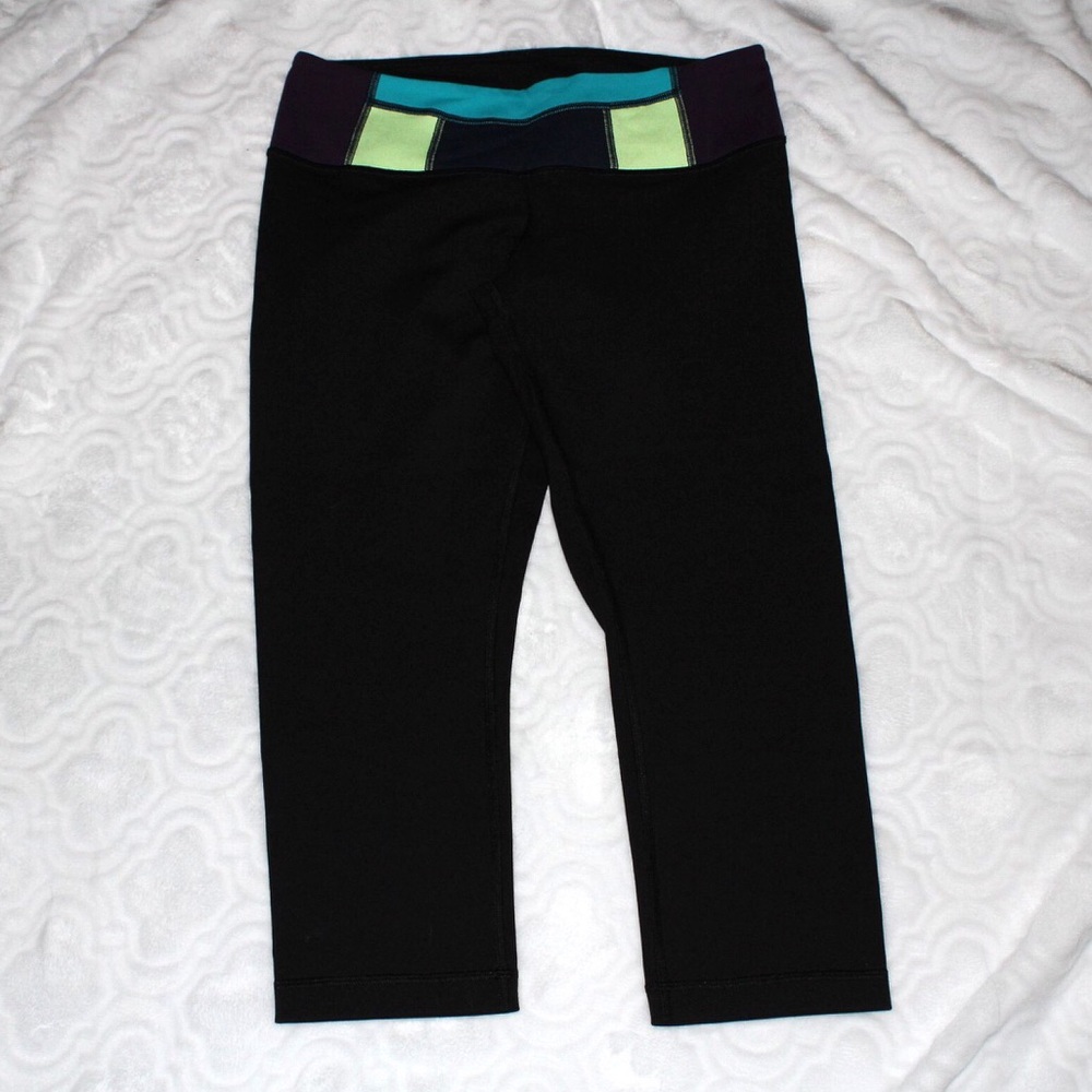 Lululemon yoga pants