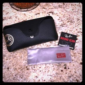 NWT Ray Ban Sunglass Case! 👓❤️👓