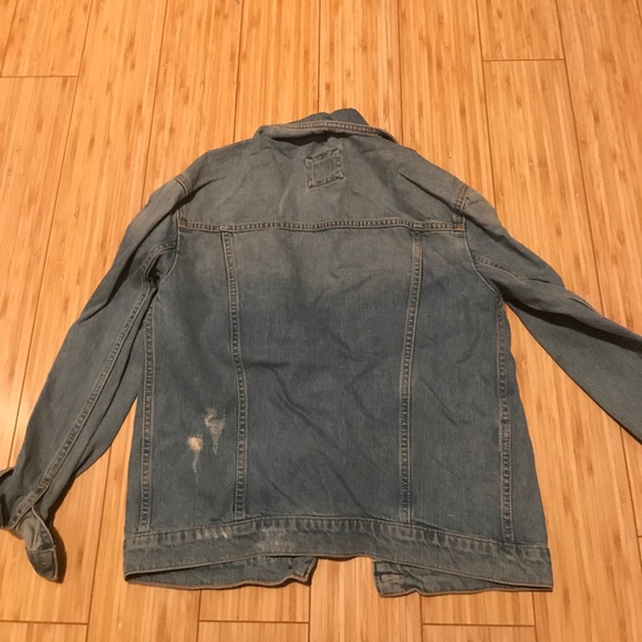 Light Denim Jean Jacket - Picture 4 of 4