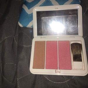 Estée Lauder blush/bronzer palette