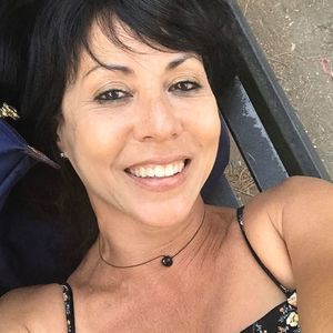 Meet your Posher, Carie