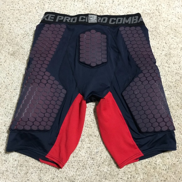 Nike Pro Combat Padded Compression Shorts - Picture 2 of 4