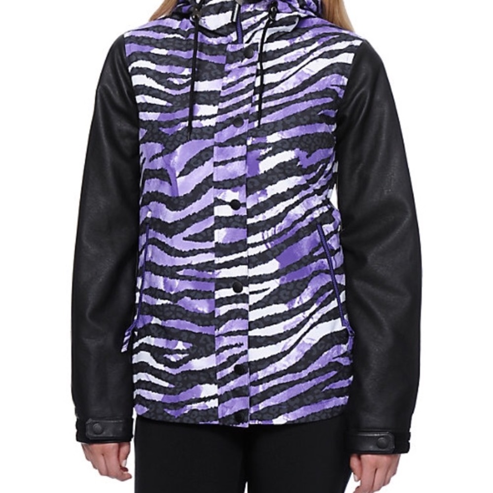 Snowboarding jacket