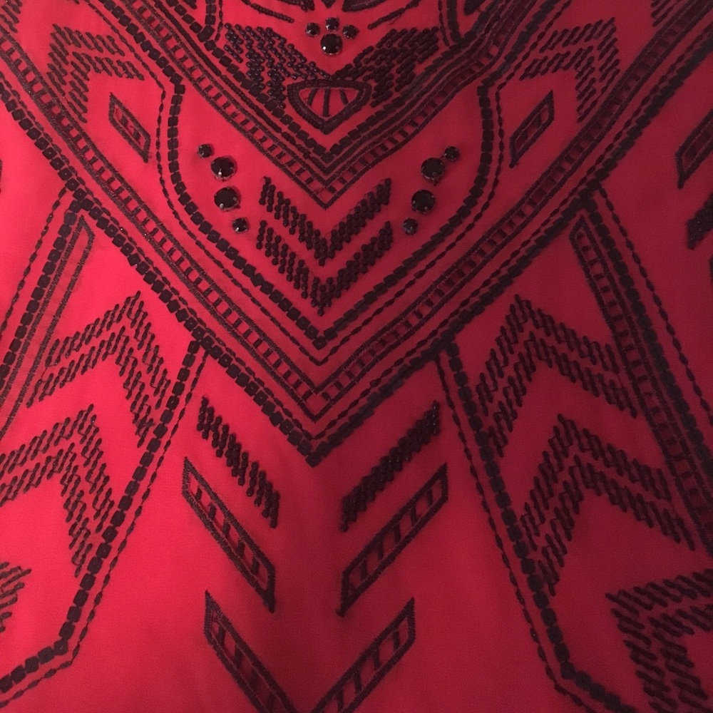 Express Red Tank - Picture 2 of 2