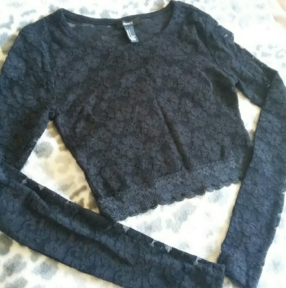 💯 Black Lace Crop Top NWOT