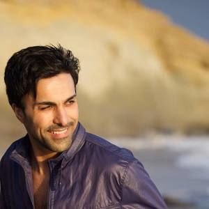 Meet your Posher, Hessam